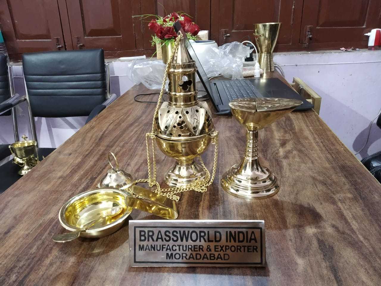 Brass Engraved Leaves And New Designed Censer Set Church Supplies