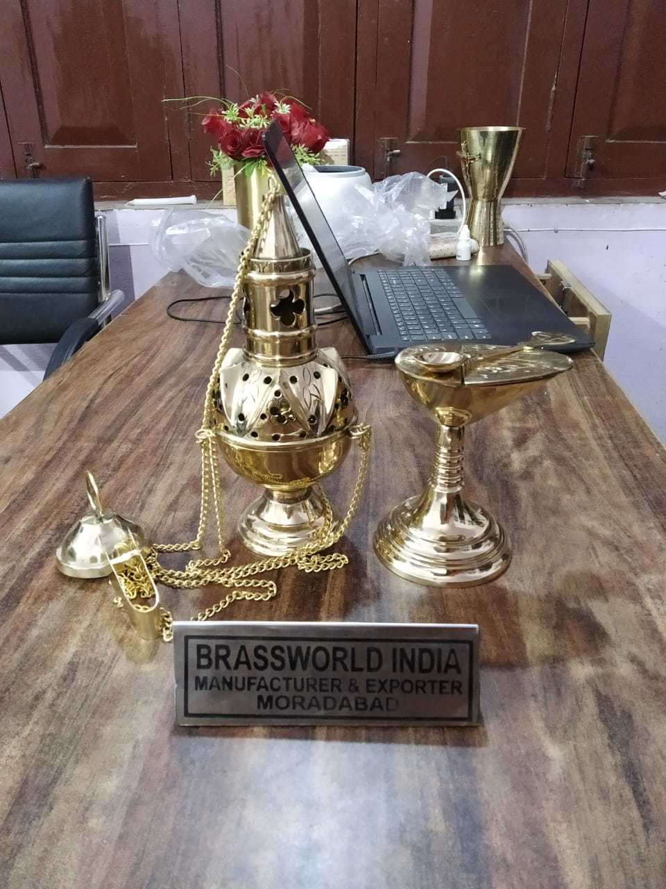 Brass Engraved Leaves And New Designed Censer Set Church Supplies