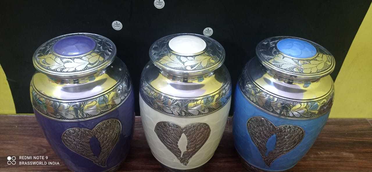Iron Engraved Cremation Urn With Golden Cross Funeral Supplies