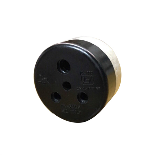 6A Round Porcelain Base Tumbler 3 Pin Socket