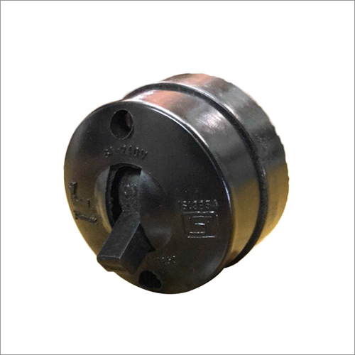 6A Round Bakelite Base Tumbler Switch