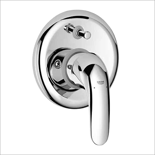 ऑटो डायवर्टर के साथ स्टेनलेस स्टील यूरोको ओम सेट बाथ एंड शॉवर