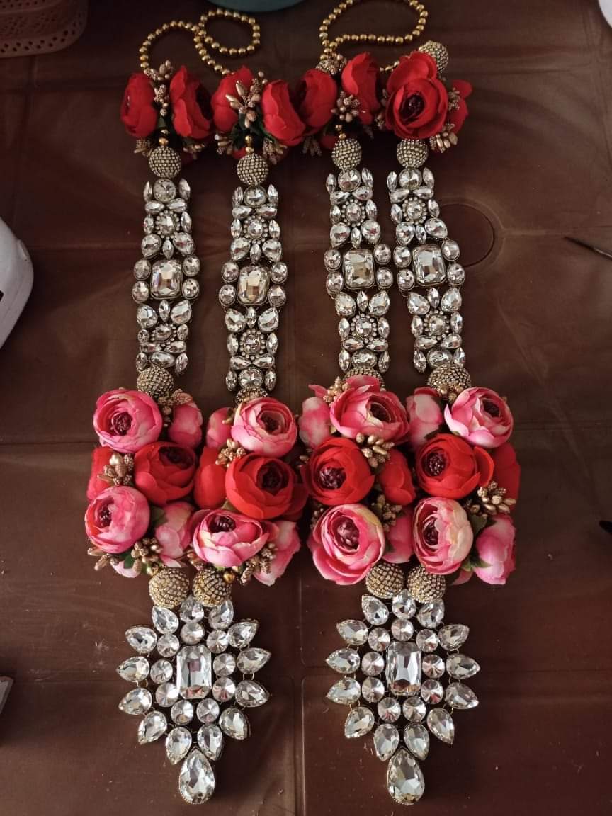 Varmala Design