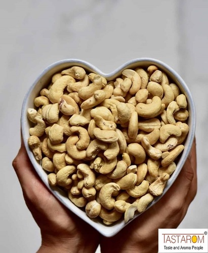 काजू का स्वाद