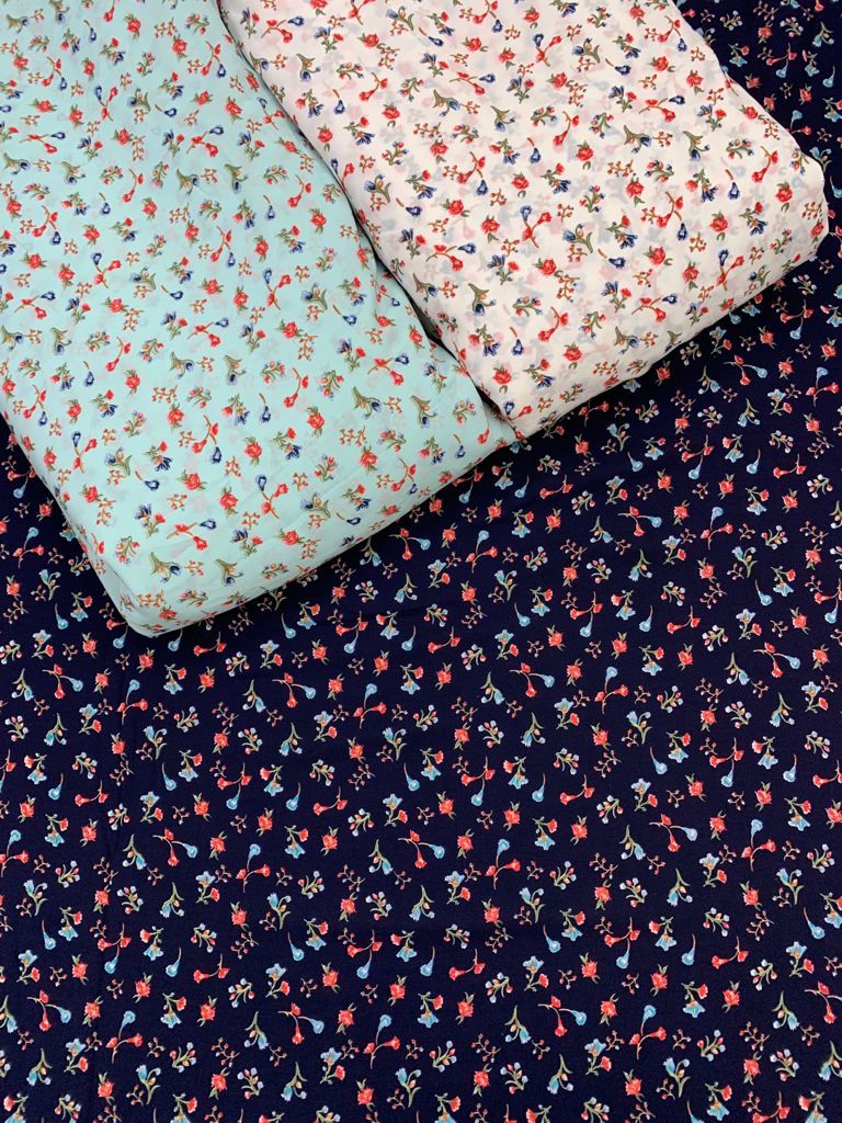 Digital Printed Fabr - 100% Polyester, Big Width Fabric, Available In Different Colours, Exceptionally Soft & Light In Weight For Garments Industries