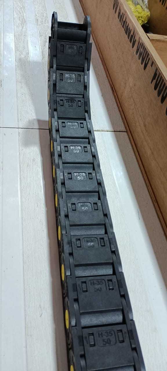 Open Type Drag Chain - Application: Construction