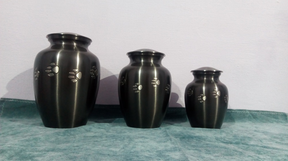 Brass Anthrecite Grey Pet P[aw Engraved Cremation Urn Funeral Supplies
