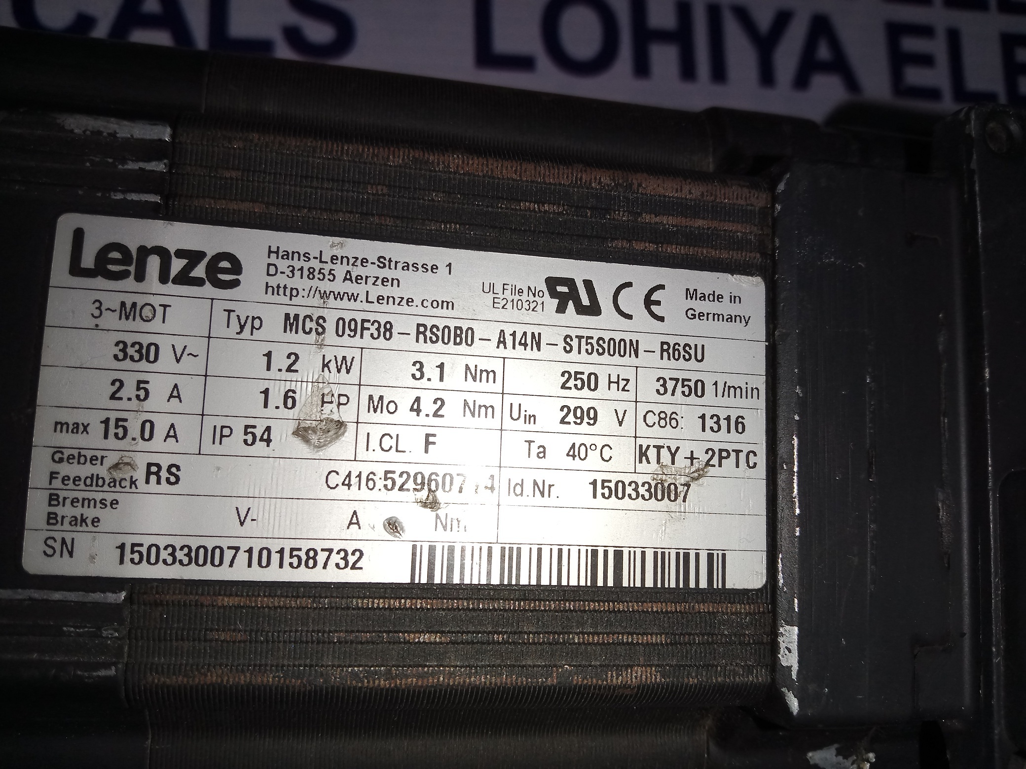 Lenze Servo Motor Mcs09f38-rs0b0-a14n-st5s00n-r6su