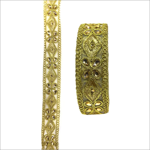 महिलाओं के डिजाइनर लेस