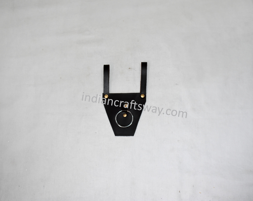 बेल्ट के लिए मध्यकालीन कुल्हाड़ी धारक