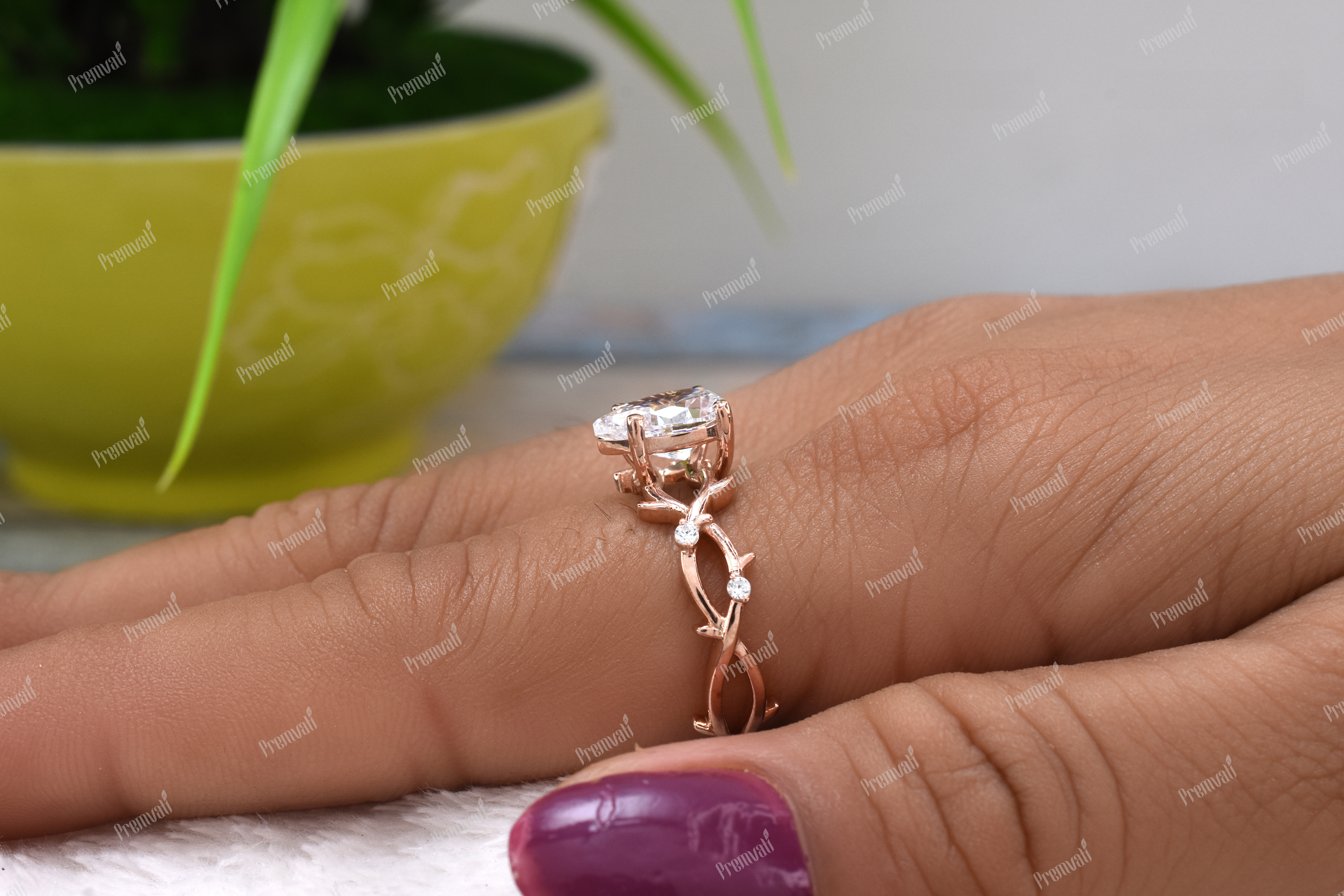 Premium Moissanite Ring Diamond Clarity: Vvs1