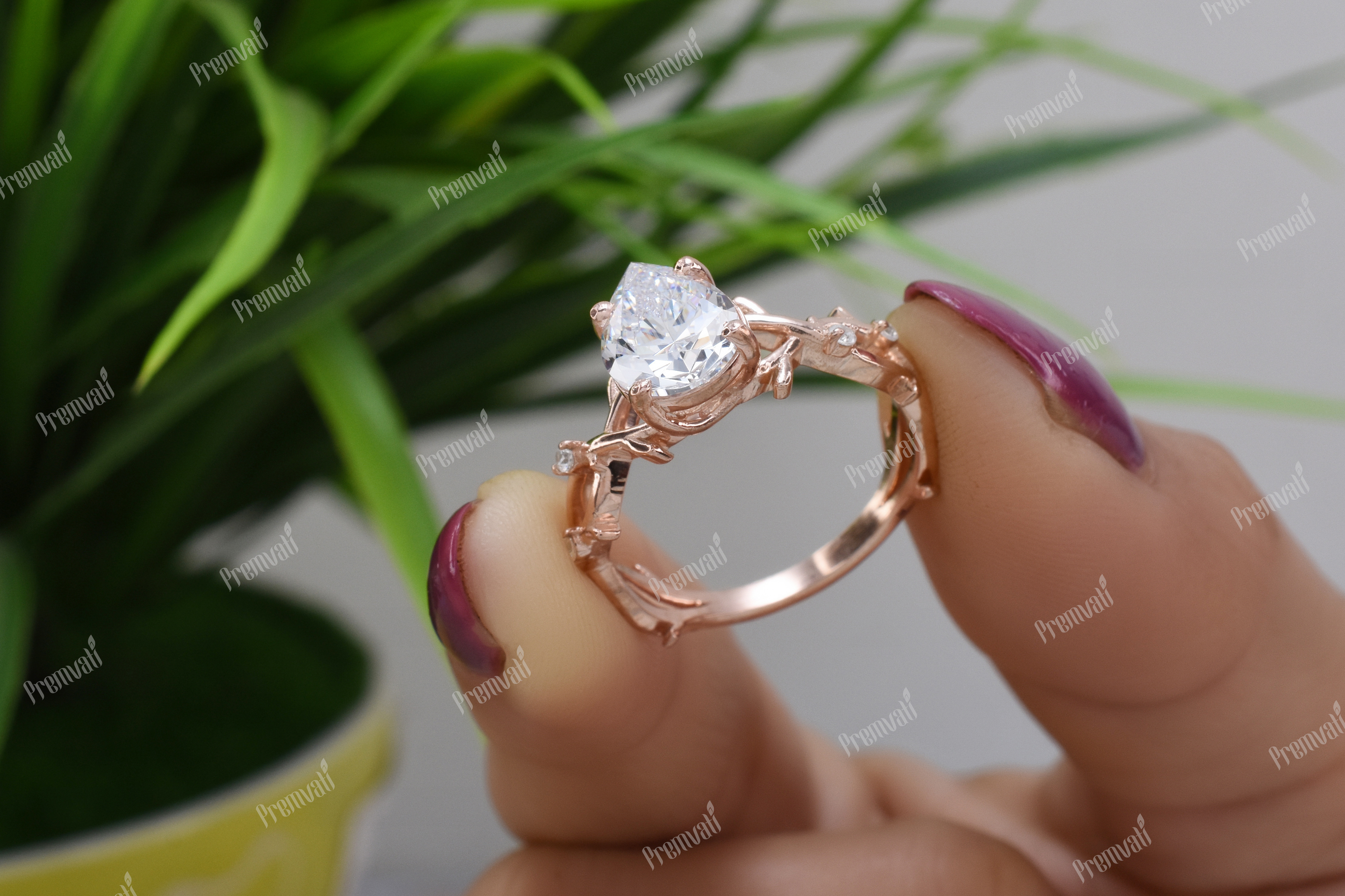 Premium Moissanite Ring Diamond Clarity: Vvs1