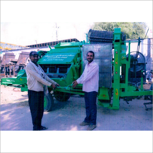 Multicrop Thresher Machine