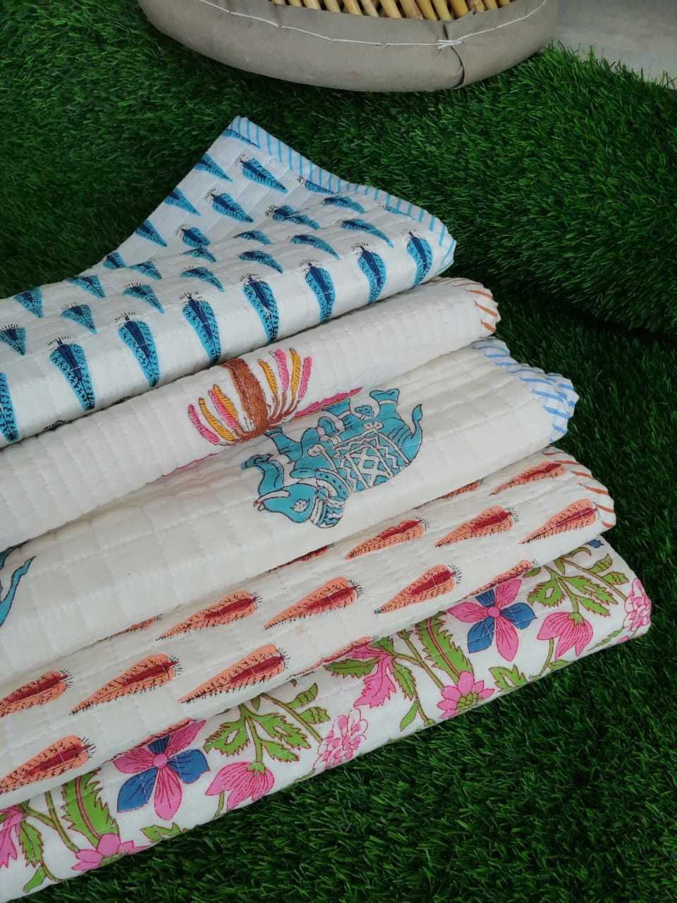 Handmade Block Printed Baby Quilts Age Group: Children