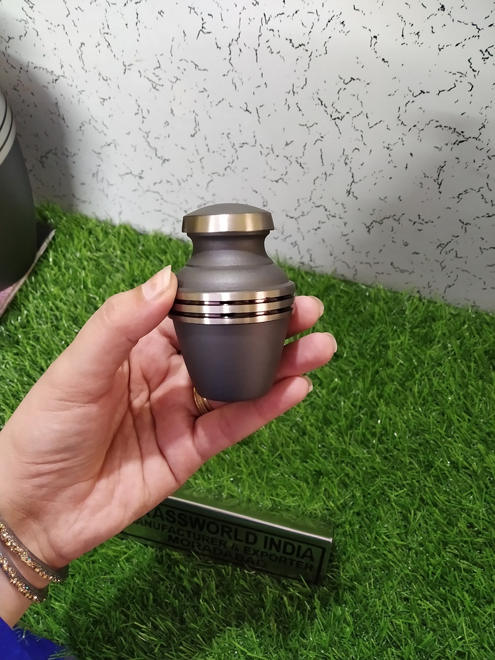 Brass Butterfly Engraved Black Keepsake Urn Funeral Supplies