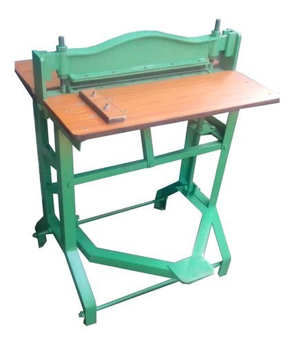 Manual 18" Foot Operated Creasing Machine