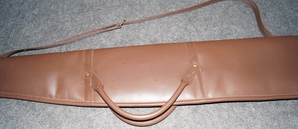 Brown Smooth Leather Gun Cover 130cm Fur Lined - Pattern: Straight Cut