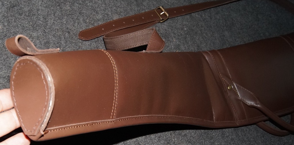 Brown Smooth Leather Gun Cover 130cm Fur Lined - Pattern: Straight Cut