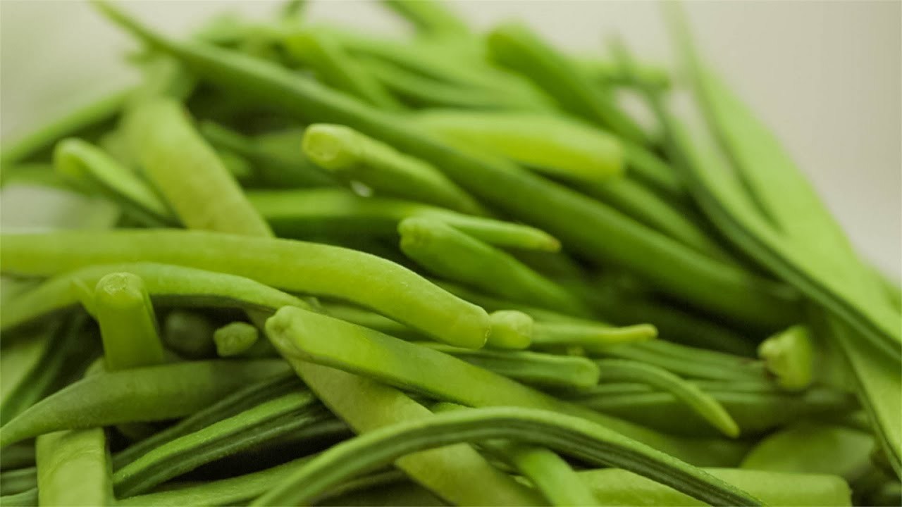 Fresh Cluster Beans Preserving Compound: Cool & Dry Place