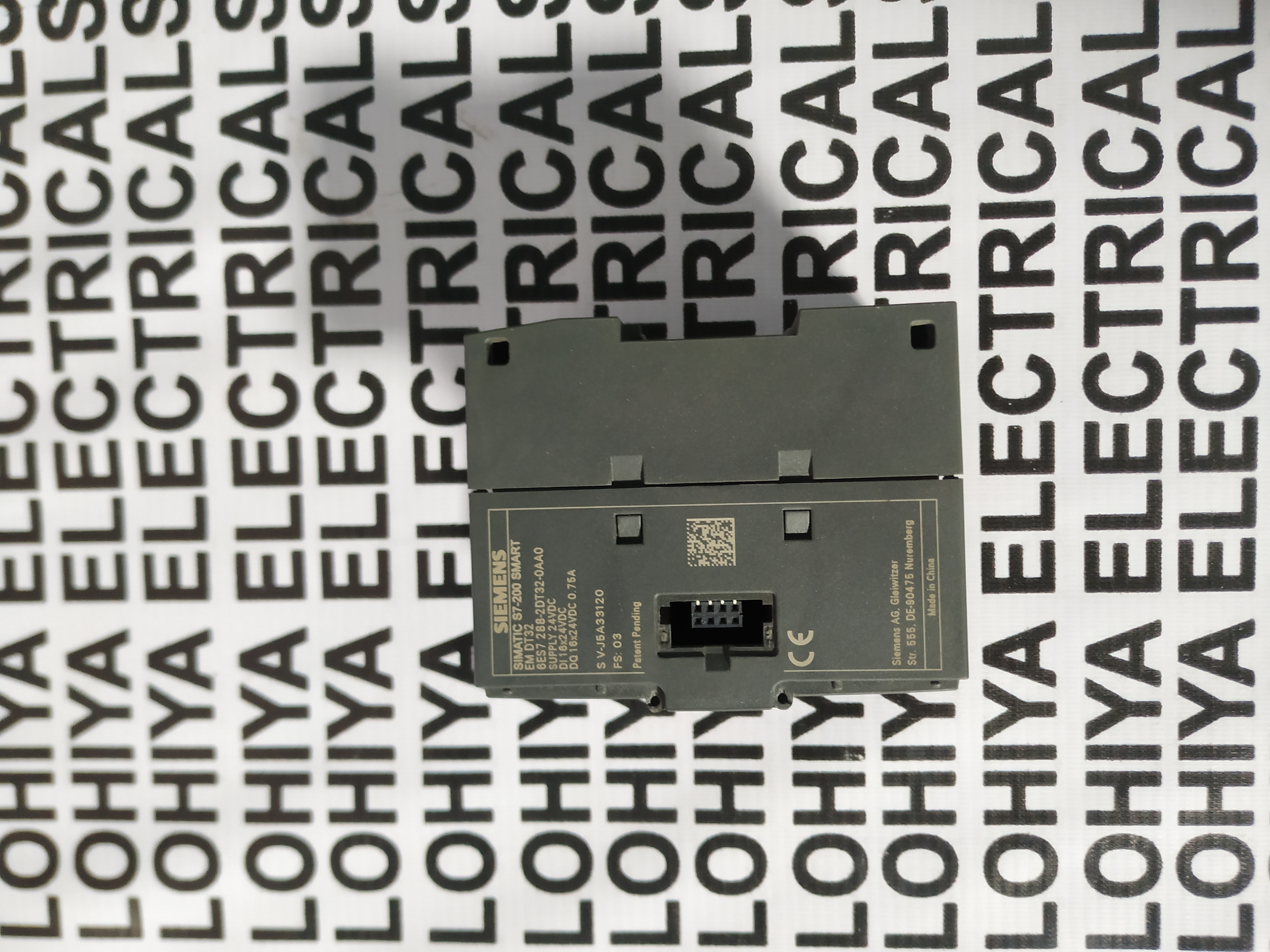 Siemens Simatic S7 200 6es7 288-2dt32-0aa0 Em Dt32