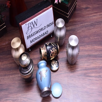 ब्रास वर्ल्ड इंडिया द्वारा कीपसेक के डिजाइन किए गए सभी पीतल