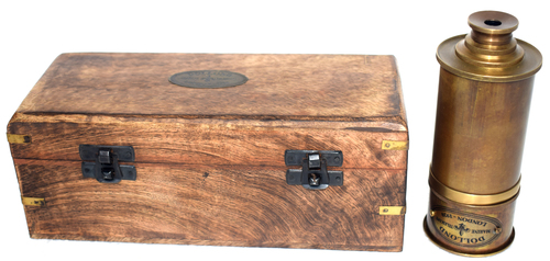 बॉक्स के साथ एंटीक फ़िनिश नॉटिकल टेलीस्कोप