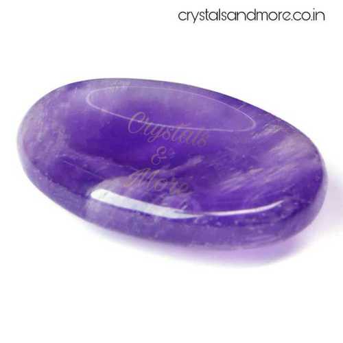 नीलम चिंता का पत्थर