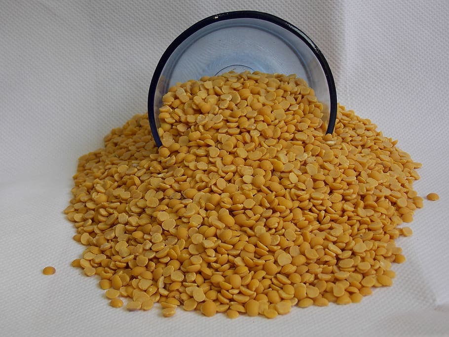 Toor Dal - 1 Kilogram Granules, Yellow Color, Grade A | Natural Taste, Nutrient-rich With Proteins And Fibers, 2-year Shelf Life
