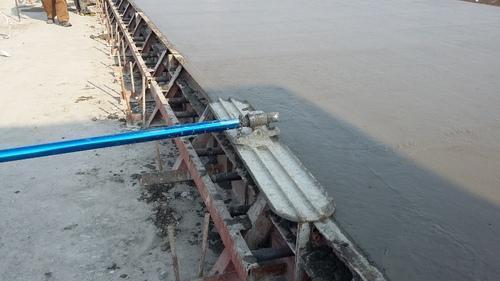 Concrete Bull Float - Automatic Grade: Manual