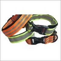 डॉग रिफ्लेक्टिव कॉलर एप्लीकेशन: छोटे जानवर