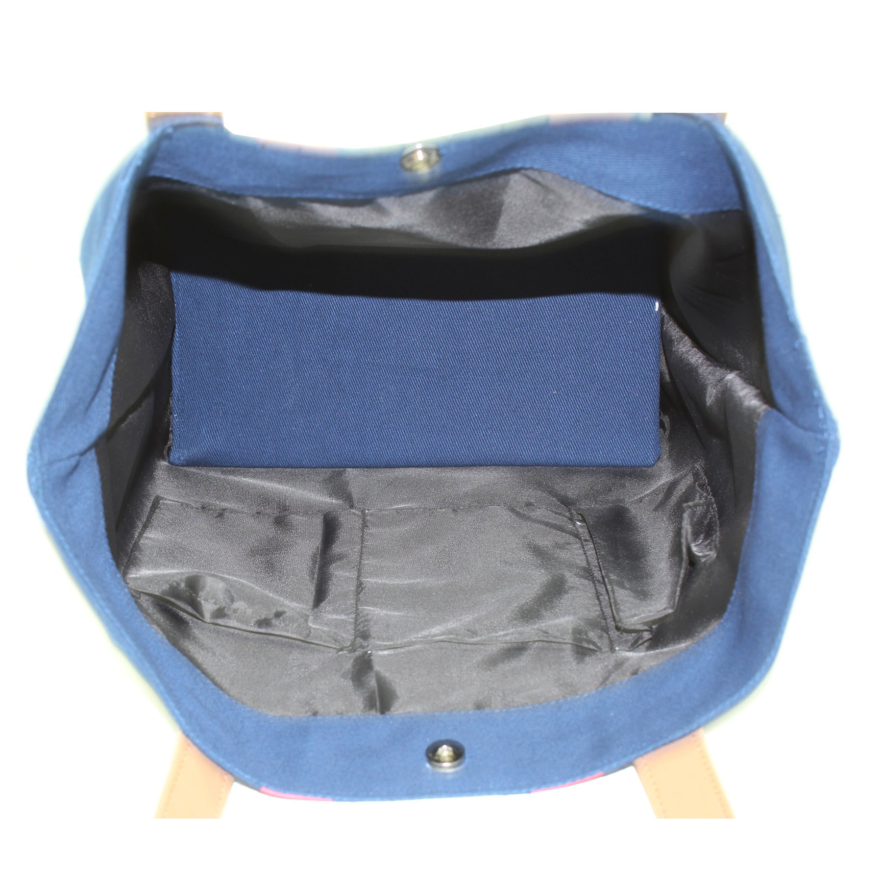 12 Oz Dyed Canvas Tote Bag With Inside Lining Capacity: 10 Kgs Kg/day