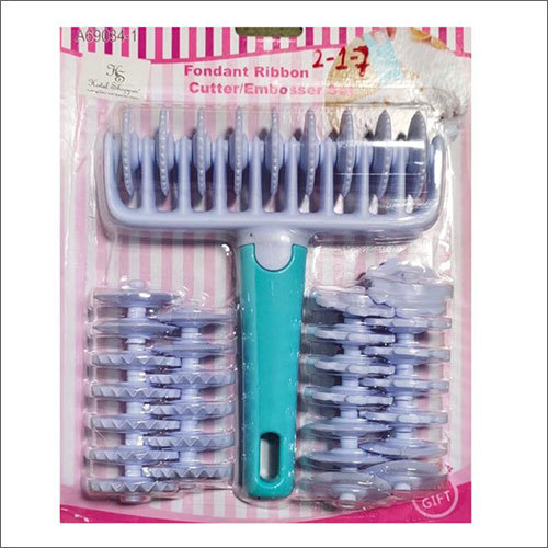 Wheel Fondant Pasta Cutter With 4 Different Wheel Design Sets