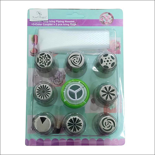 सजावटी और प्लास्टिक पाइपिंग बैग के साथ 8 पीपी रूसी नोजल