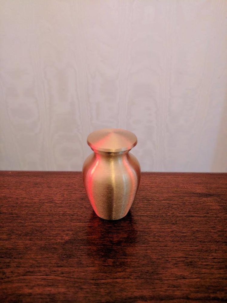 Brass Gold Perfect Engraved Keepsake Cremation Urn Funral Supplies