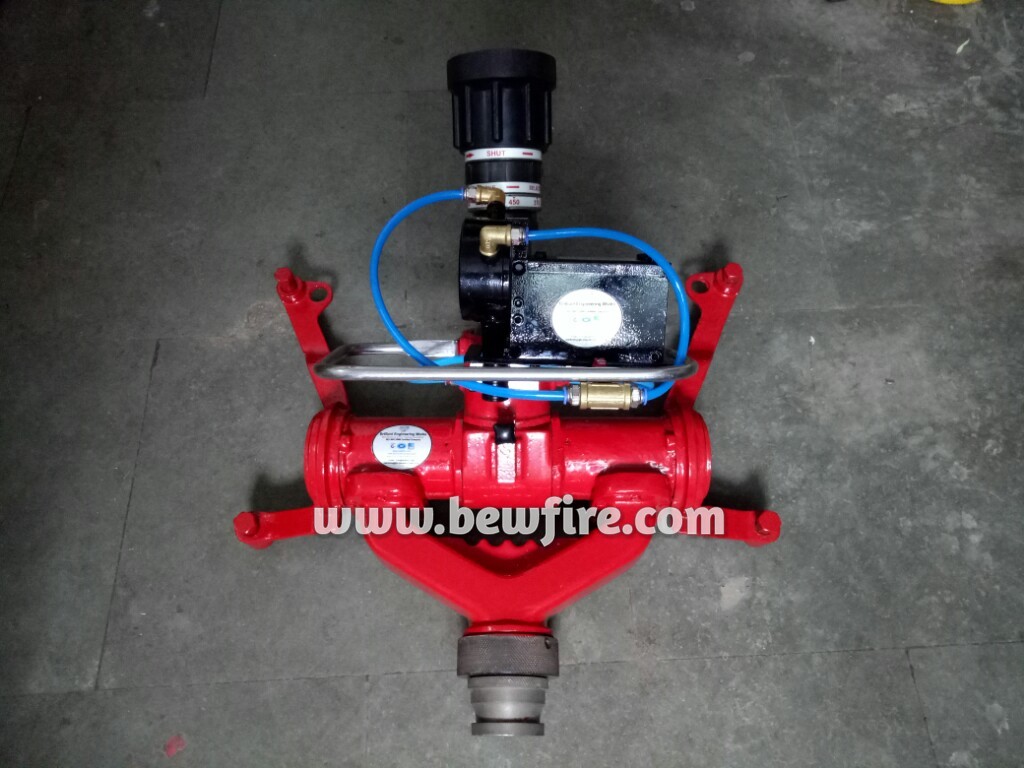 Double Inlet Portable Water Monitor - Application: For Fire