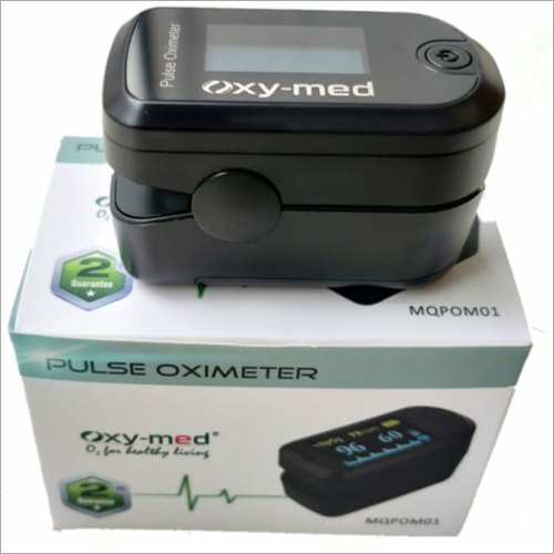 Fingertip Pulse Oximeter - Plastic, Manual Power Source | LED Display, Visual Alarm