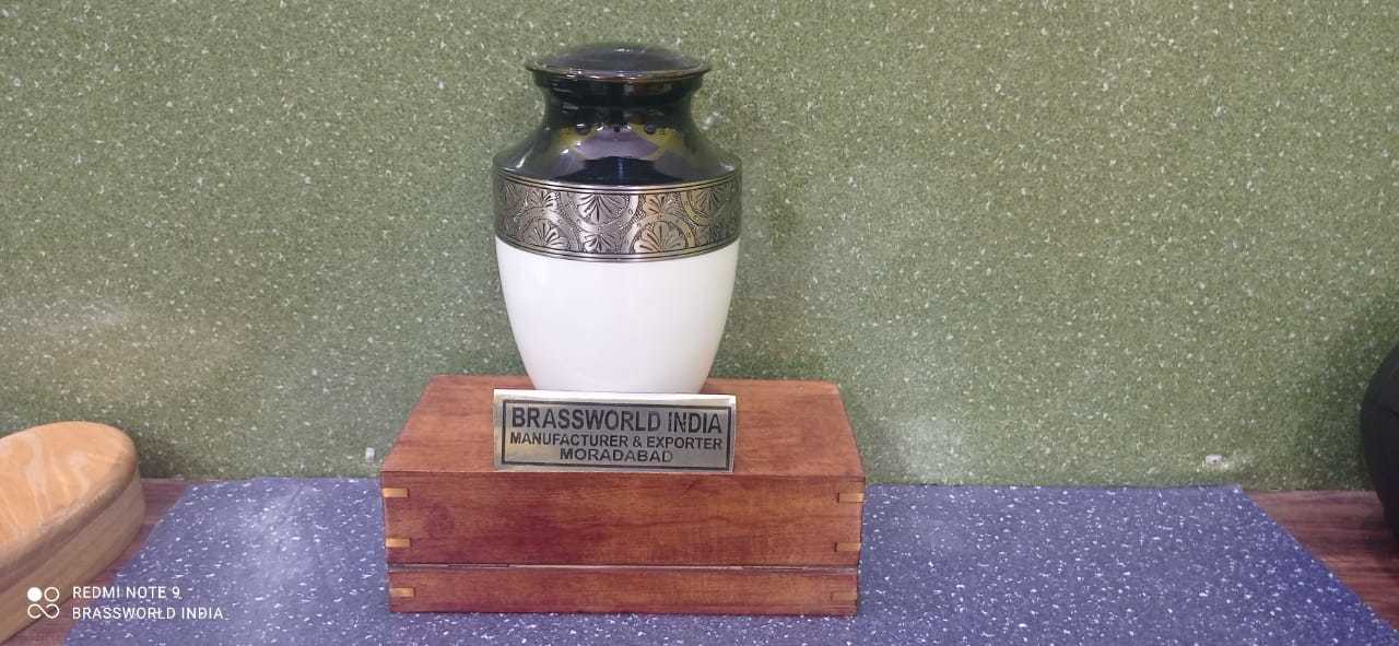 Black And White Brass Cremation Urn Funeral Supplies