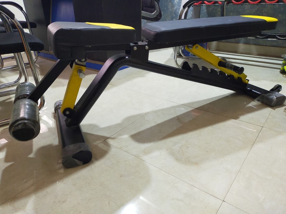 Adjustable Bench - 12 Gauge Rectangular/oval Tube, Generally Black Or Custom Color | Advanced Double Effect Welding, Soft Foam Seat For Comfort, Manual Adjustable For Commercial Abdominal Exercise