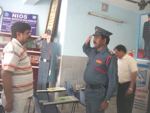 सुरक्षा गार्ड सेवाएँ