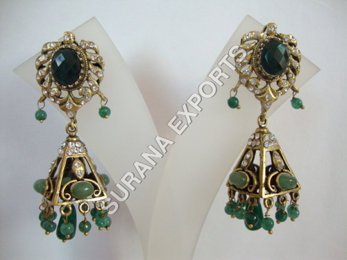 पारंपरिक कान की बाली