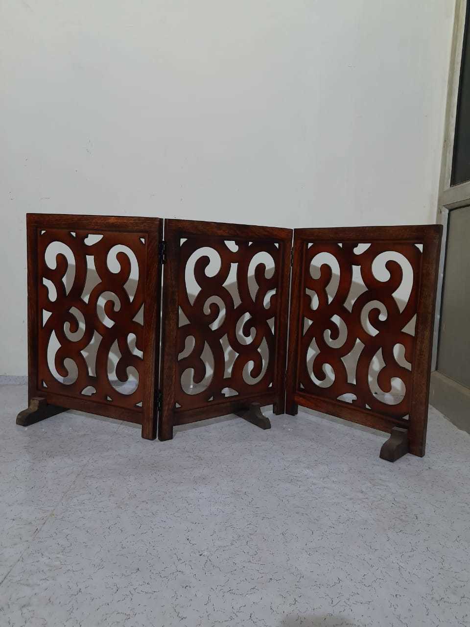 Living Room Wooden Partition Screen
