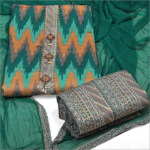 किसी भी रंग की महिलाओं के लिए आधुनिक सूट सामग्री