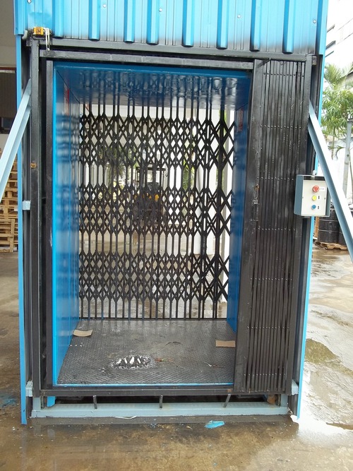 हाइड्रोलिक केज लिफ्ट