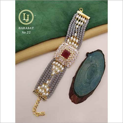 फैशन लेडीज़ मॉडर्न ब्रेसलेट