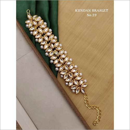 फैशन लेडीज़ कुंदन ब्रेसलेट