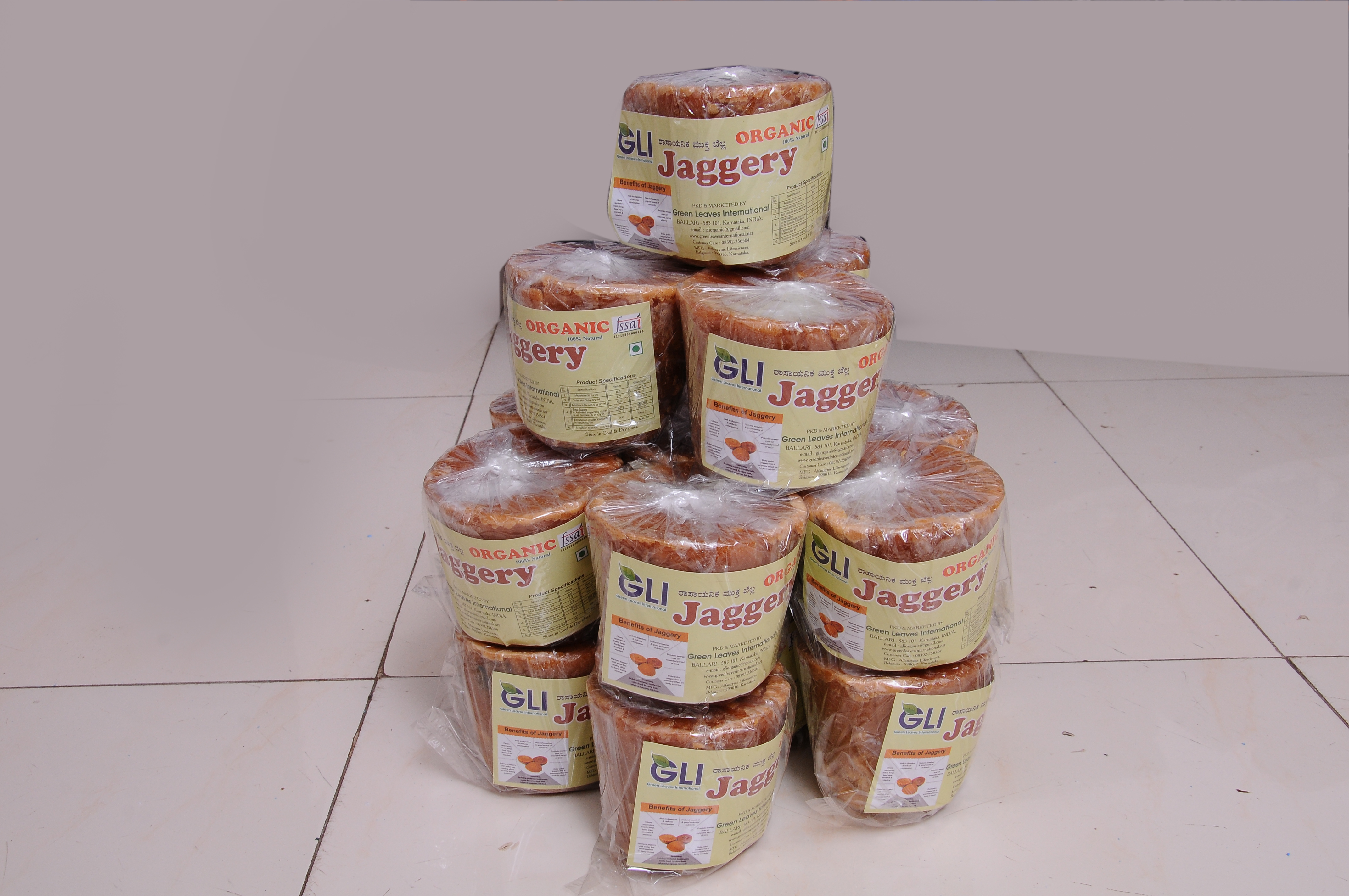 Organic Jaggery Cone - 1 Kg, 100% Pure Ingredients, No Artificial Flavor, 12-month Shelf Life, Natural Antioxidant Benefits