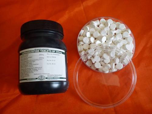 कार्बामाज़ेपिन टैबलेट बीपी 200 मिलीग्राम