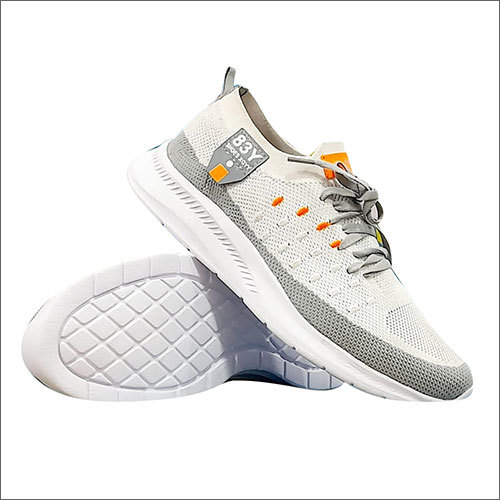 ग्रे एंड व्हाइट मेन्स ड्यूरेबल ट्रेनिंग शूज़