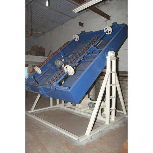 Open Flame Rock And Roll Machine - Steel, Customizable Dimensions | 1.5 HP Motor Power, 220V Voltage, 1000 kg/hr Capacity