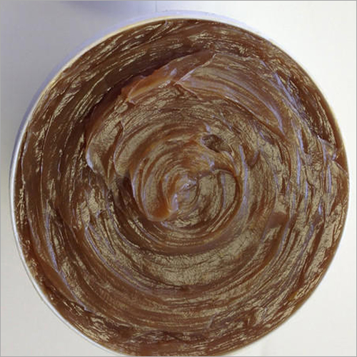 लैंथैक्स एप ग्रीज़ एप्लीकेशन: ऑटोमोटिव